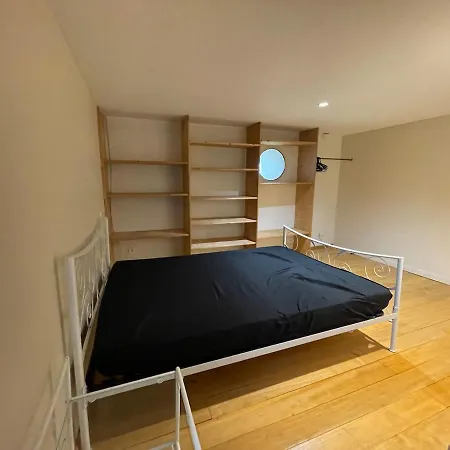 Maison De En Pierre *