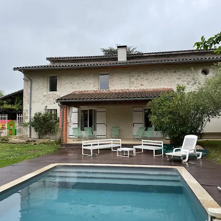 Casa vacanze Maison De En Pierre