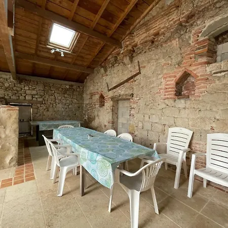 Casa vacanze Maison De En Pierre
