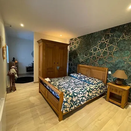 Maison De En Pierre *